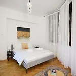 Caragiale Бухарест