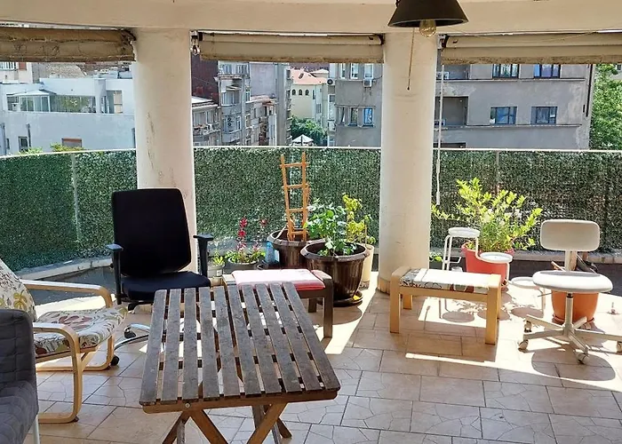 Apartman Caragiale *